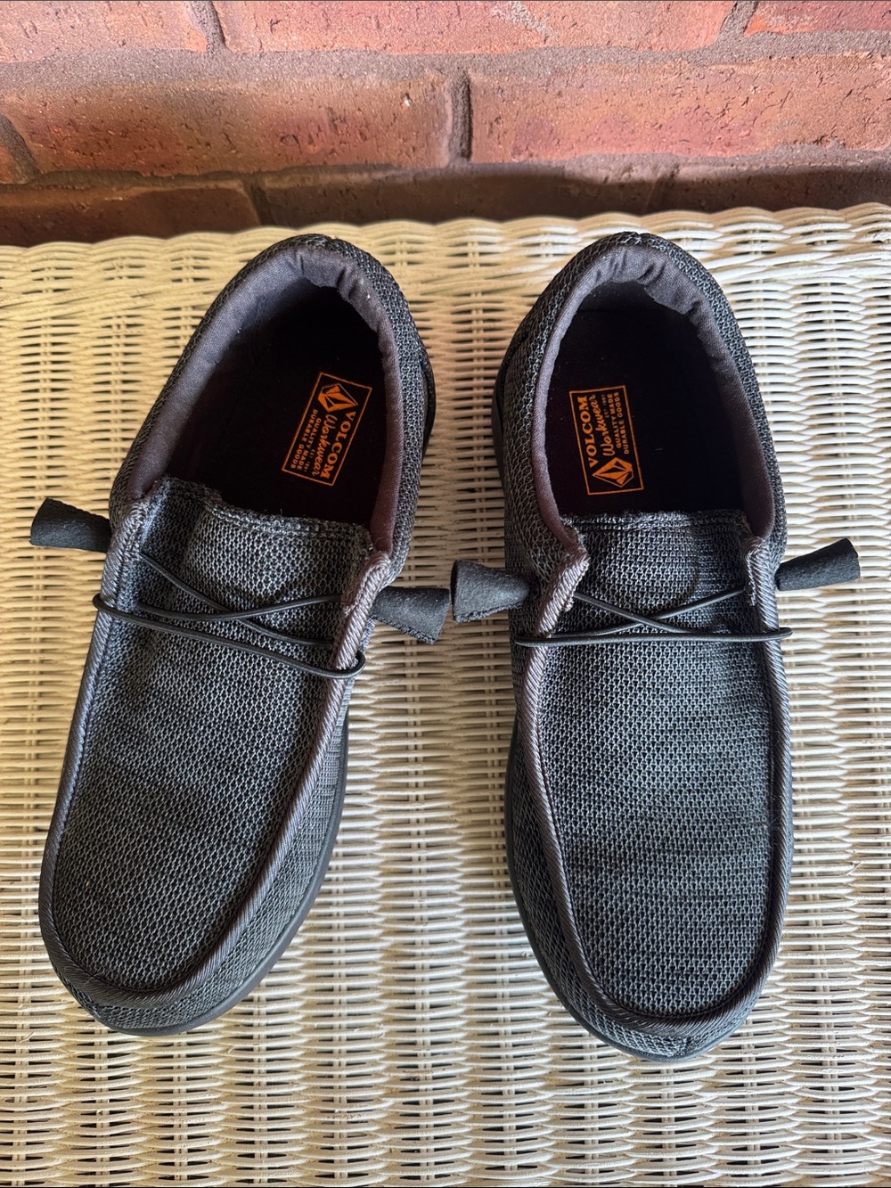 Volcom Men’s Composite Toe work shoes